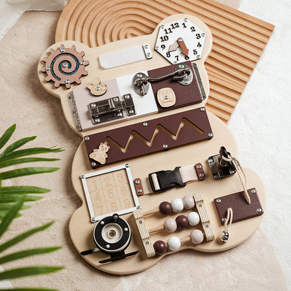 スイッチとファスナー付きモンテッソーリ玩具
