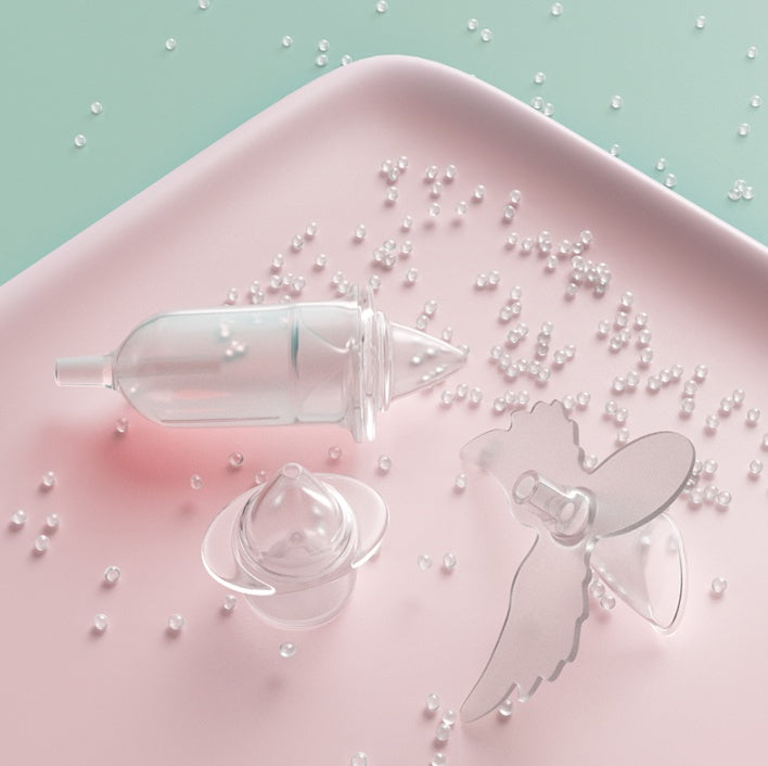 無色無臭シリコーン素材のノズルが付いたベビー鼻吸い器正面写真
