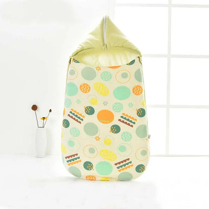 90×45cmサイズのベビーキルトを正面から撮影した画像（新生児ブランケット）
