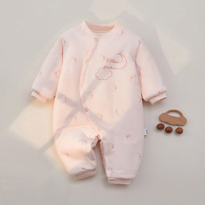 ぬくもりに包まれて安心して過ごせる ベビーカバーオール 総柄プリント スタンドカラー 前開きボタン コットン厚手 66~90cm