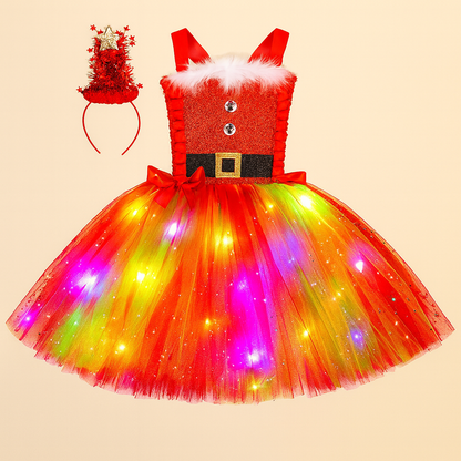 LEDライトが点灯したスカート部分のディテール写真
