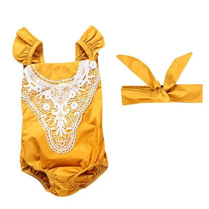 花柄パッチワークデザインの可愛いベビー服
