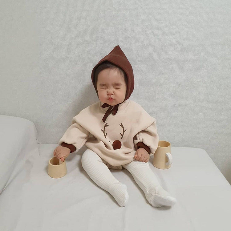 コーヒーカラーのシンプルなベビーロンパース
