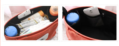 内側ポケットと仕切りで小物を分けて入れられる収納例（ベビーカー収納バッグ）
