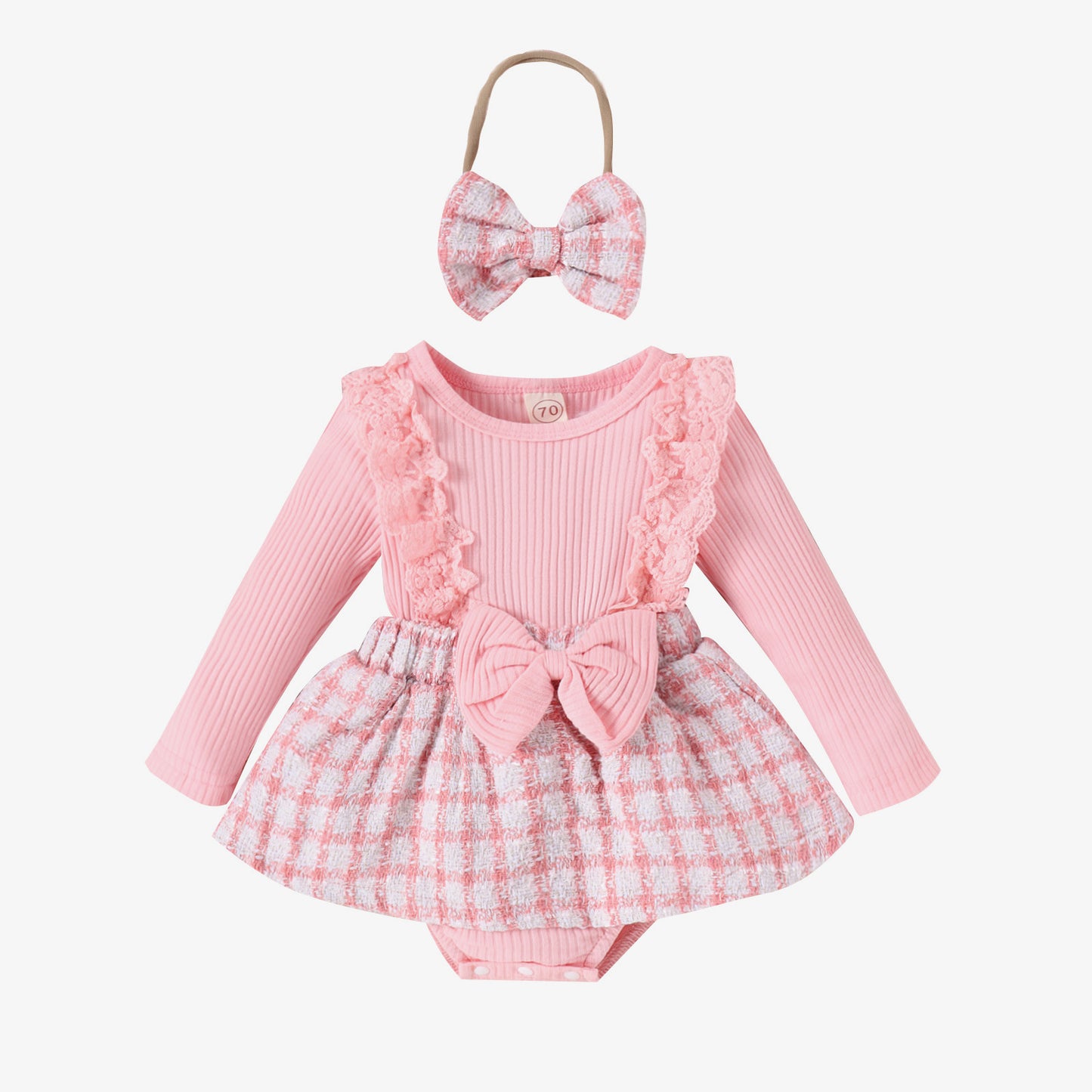 ピンクのチェック柄スカート切り替えスカート付きロンパースの正面全体（リボンヘアバンド付き）
