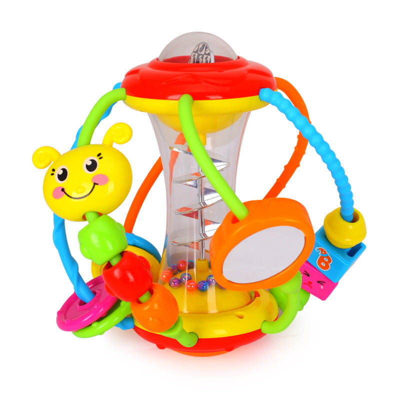 ぶら下がりパーツと持ち手部分がわかるラトルボールの別アングル（白背景）
