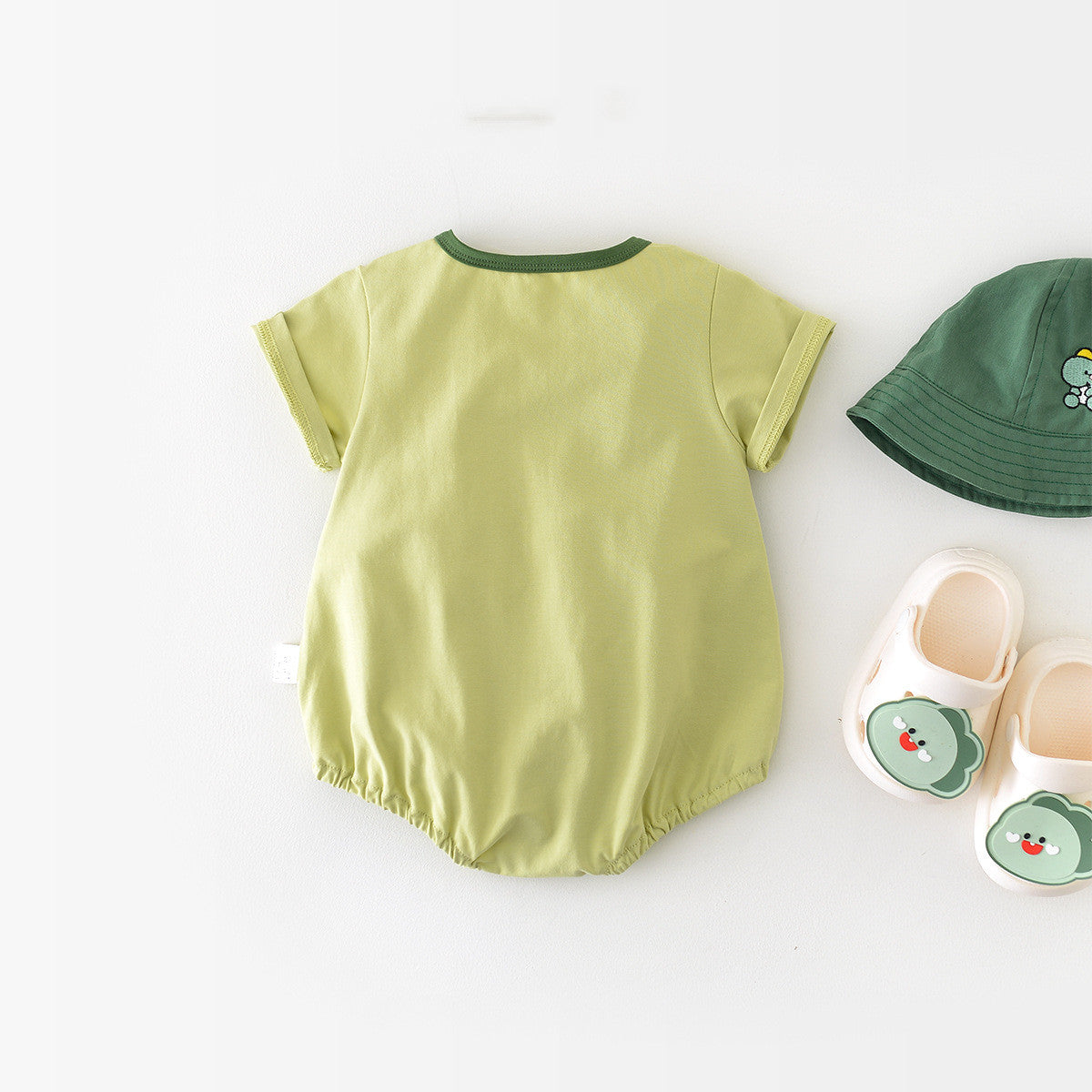 まんまる可愛いおでかけが楽しくなる 赤ちゃん半袖ロンパース 立体恐竜アップリケ ライトグリーン コットン 66〜90cm