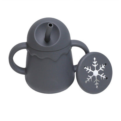 スチールグレーのシリコン2in1ノースピルカップを横から撮影した画像（シリコンベビーカップ・ベビーマグ）
