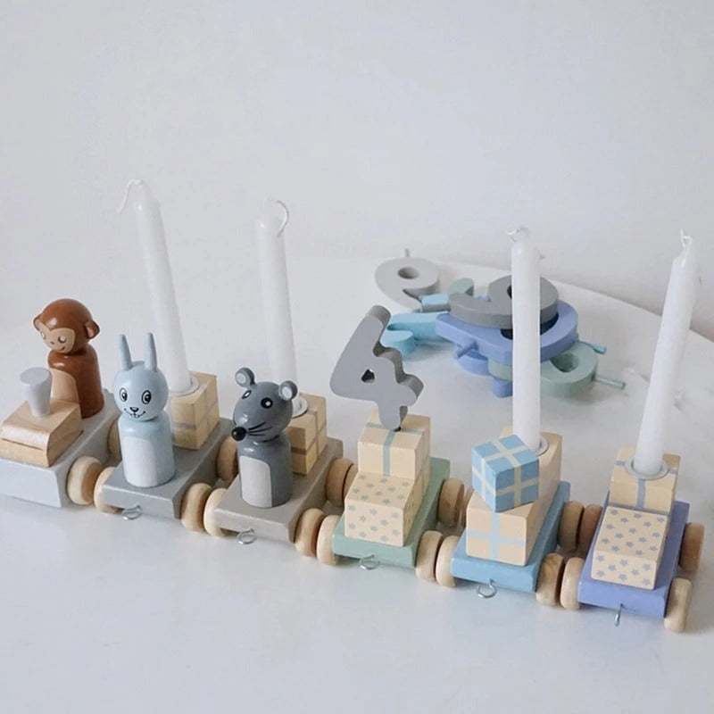 北欧風木製トロリートレイン全体
