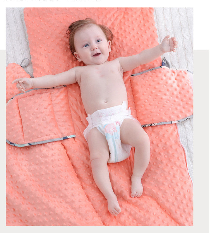 開いた状態で寝かせる使用例（フリース ブランケット）
