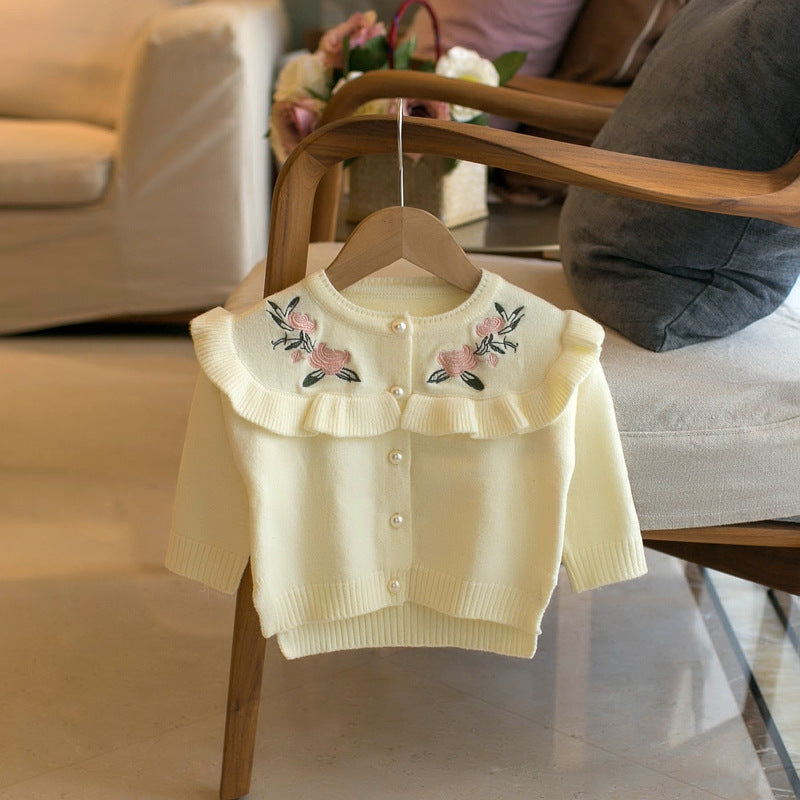 レースディテールが可愛い女の子用カーディガン
