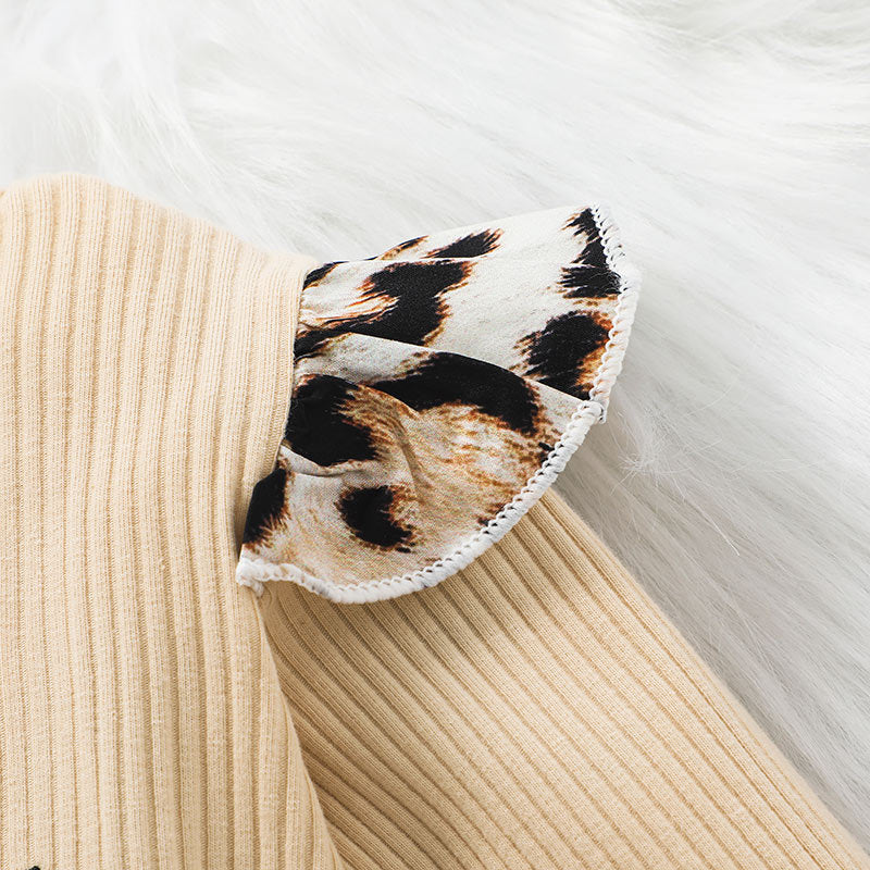 やさしいイエローで華やぐ 女の子長袖ワンピース 英字プリント×レオパード柄 Aライン コットン素材 80~120cm