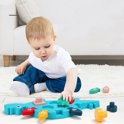 恐竜マッチングパネルで遊ぶ子ども 使用シーン 手先トレーニング
