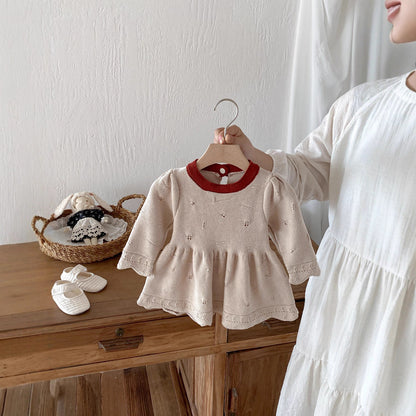 カーキ色のベビーワンピース正面
