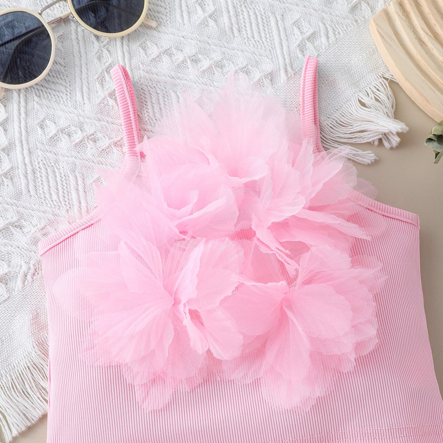 ふんわり立体フラワーで華やぐ 女の子ノースリーブキャミソールトップス×ショートパンツ 2点セット ポリエステルスパンデックス 18〜24ヶ月〜6歳