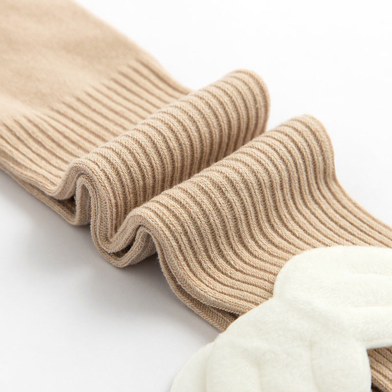 天使の羽がかわいいガールズタイツ全体写真
