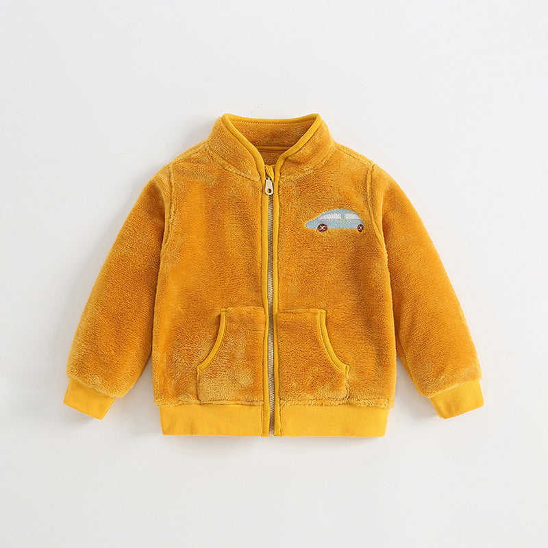 イエローくるま柄フランネルジャケットの前面とジッパー部分のディテール写真
