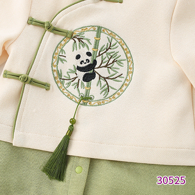 上下セパレート風デザインがわかるベビーカバーオールのトップスとボトムのディテール
