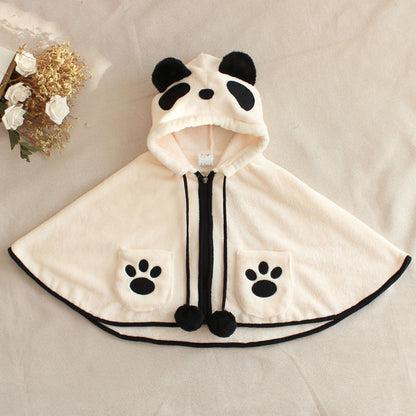 フロントジッパー付き子ども用パンダフードケープのディテール
