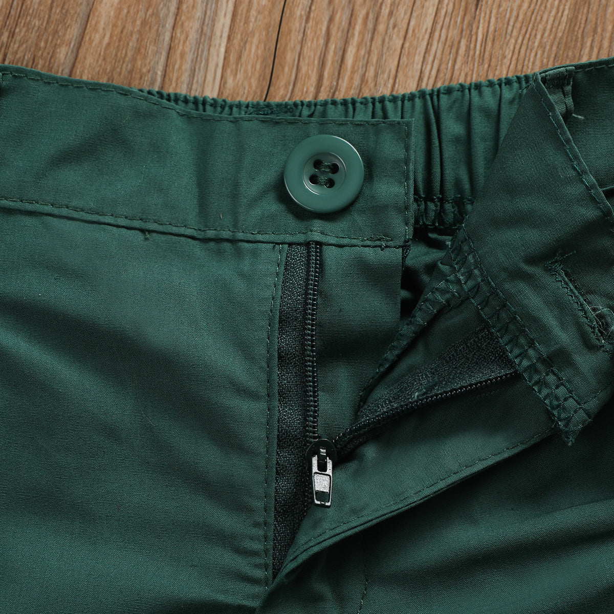 おでかけが爽やかに決まる 男の子半袖襟付きシャツ＆ショートパンツ上下セット サファリ動物アニマル総柄 コットン 80~120cm