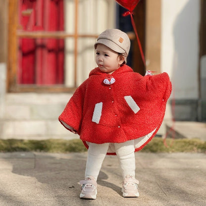 うさぎデザインの厚手ベビークローク 正面

