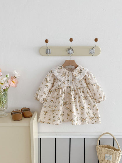 フォト撮影にぴったりな女の子用ドレス
