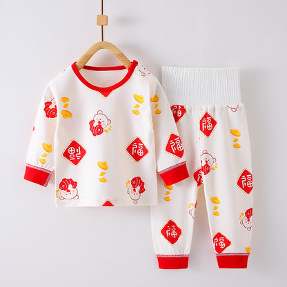 複数カラーのベビーコットンパジャマセットをまとめて見せた画像
