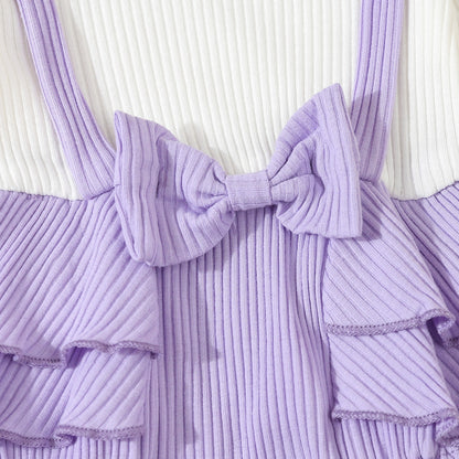 ヘアバンド付きの三角ロンパース

