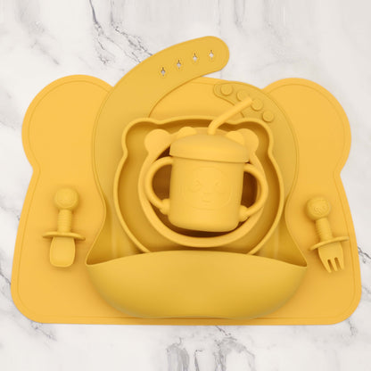 落ち着いたトーンのカラー食器セット
