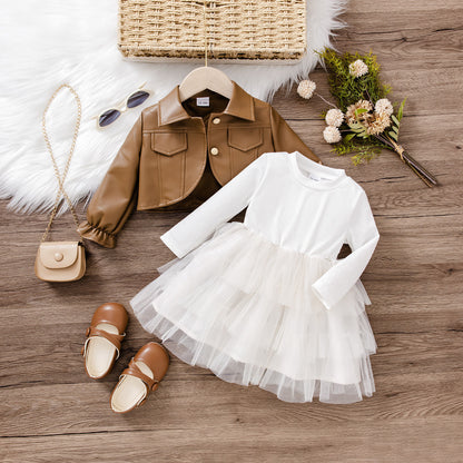 無地ブラウンカラーの子ども用長袖トップス正面全体写真
