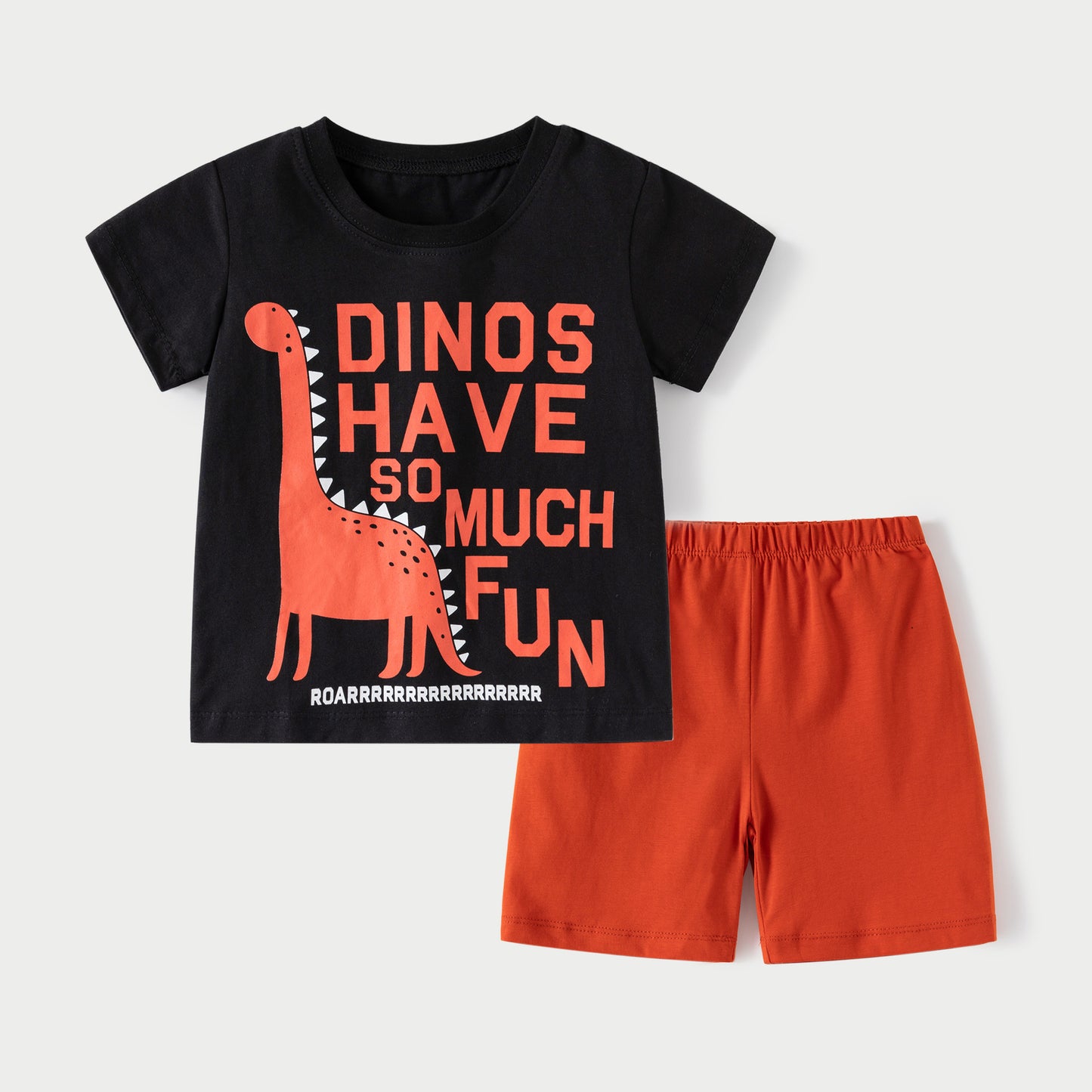 夏の外遊びがもっと楽しくなる 男の子半袖Tシャツ＆ショートパンツセット 恐竜プリント英字ロゴ コットン 90〜140cm