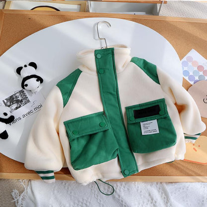 もこもこした質感が伝わる生地表面のテクスチャーアップ
