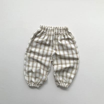 通気性抜群の軽量コットン素材
