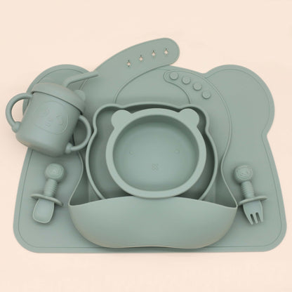 吸盤付きプレートとスプーンフォークのセット
