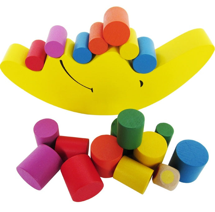 イエローとブルーのムーンボードが並んだ木製バランスゲームセット
