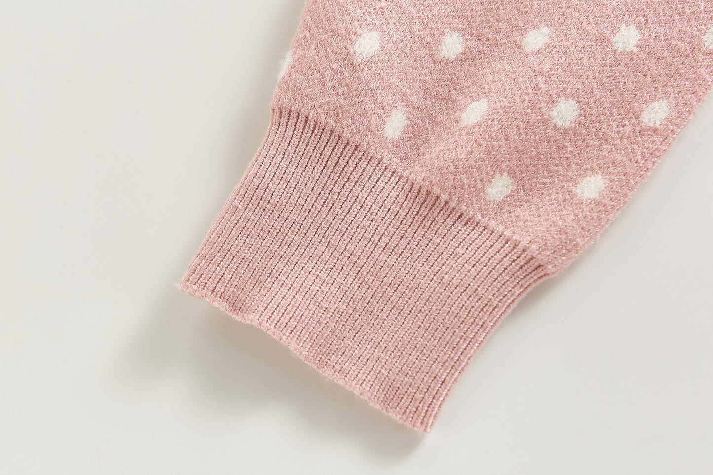 秋冬向け水玉模様の女児パンツ
