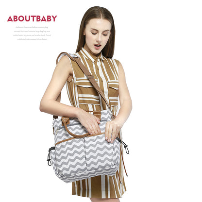 ショルダーストラップ付き マミーバッグ 使用イメージ
