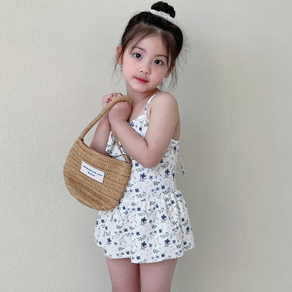 【スイムキャップ付き】キッズ女の子 フリルスカート一体型ワンピース水着 花柄・パープル｜日差し対策・塩素に強い・吸汗速乾・通気性 2-10歳