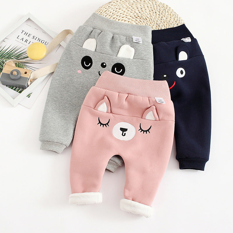 後ろ姿がかわいいアニマル柄デザインの子どもロングパンツ
