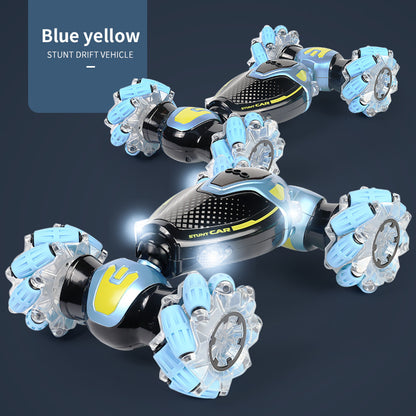 変形前後の形状と走行姿勢が分かるスタントカーのモード切替イメージ
