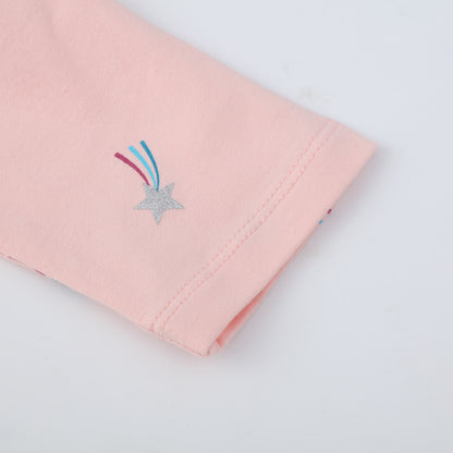 きらめく星スパンコールで気分が上がる 女の子フード付き長袖ワンピース 星柄プリント コットンニット ピンク 90~135cm