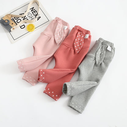 柔らかい裏起毛素材のディテール
