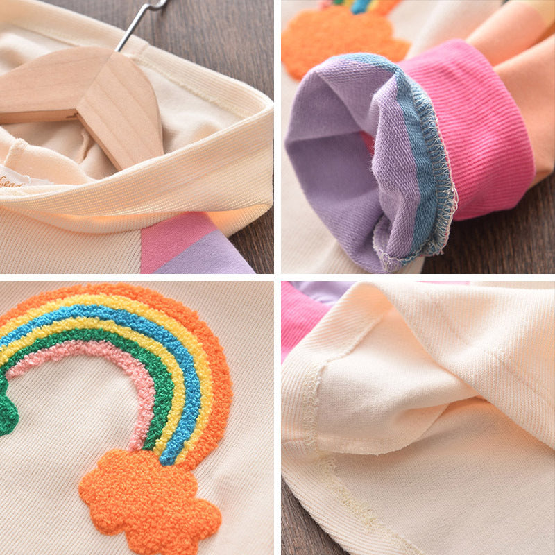 ふんわり可憐に春秋コーデが完成する 女の子長袖ワンピース レインボー刺繍 ボーダー袖 フード付き コットン素材 90~130cm