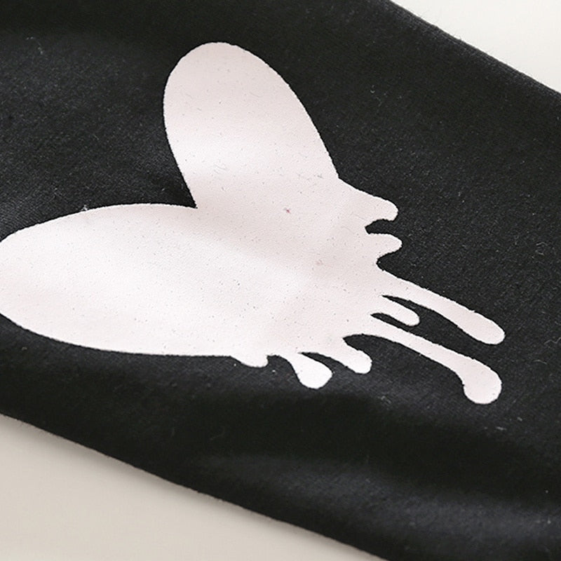 ふんわりフリルで愛らしく決まる 女の子ベビーロンパース＆レギンス3点セット レオパード柄×蝶プリント ヘアバンド付き ソフト仕上げ 70~100cm