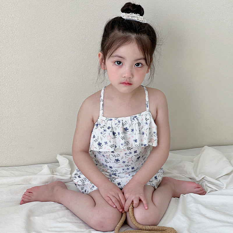 【スイムキャップ付き】キッズ女の子 フリルスカート一体型ワンピース水着 花柄・パープル｜日差し対策・塩素に強い・吸汗速乾・通気性 2-10歳