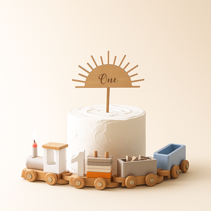 天然木素材のバースデートレインおもちゃ
