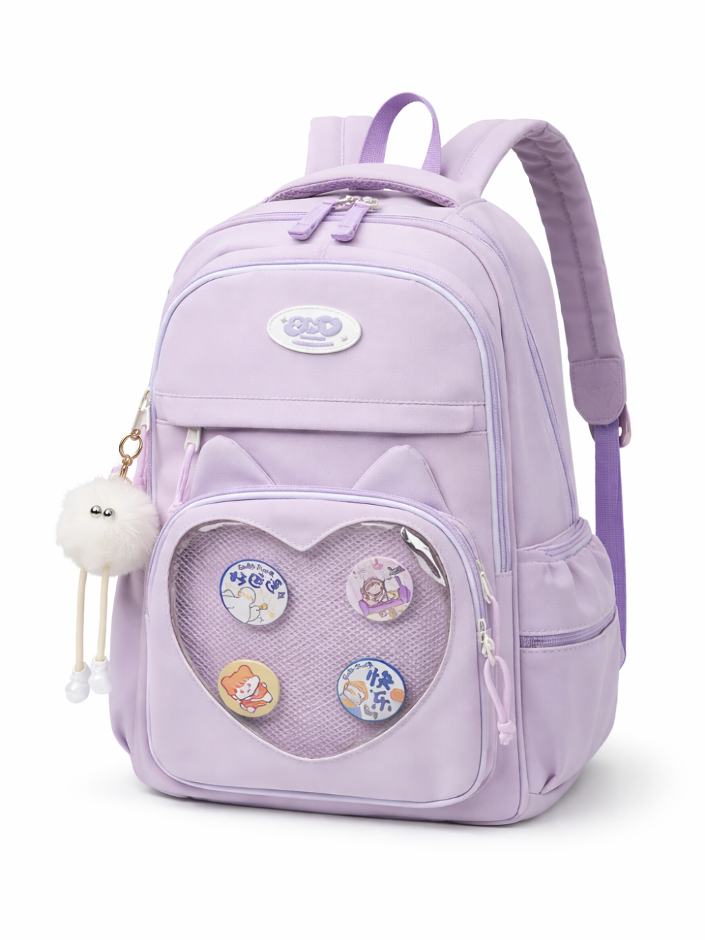 パステルラベンダーの大容量バックパック。ハート型メッシュポケットにネコ耳デザインと缶バッジ付き、ファスナーに白いポンポンチャームが付いた仕様。白背景で斜め前から撮影。