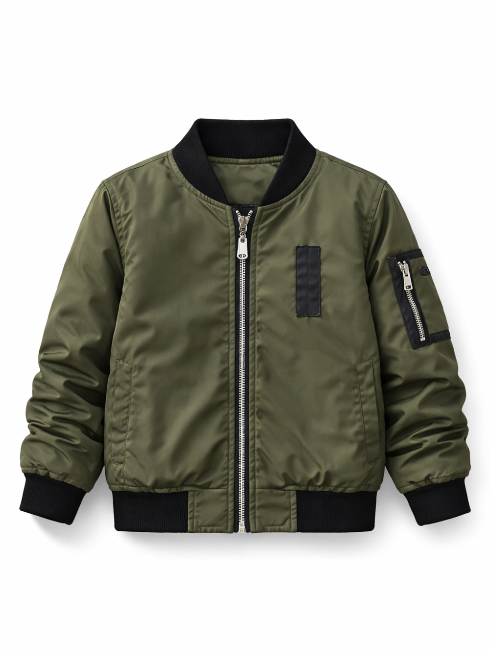 白背景で正面から撮影したカーキ色のキッズ用ボンバージャケット。黒のリブ襟・袖口・裾、フロントジッパー、袖のジップポケットが見える商品写真。
