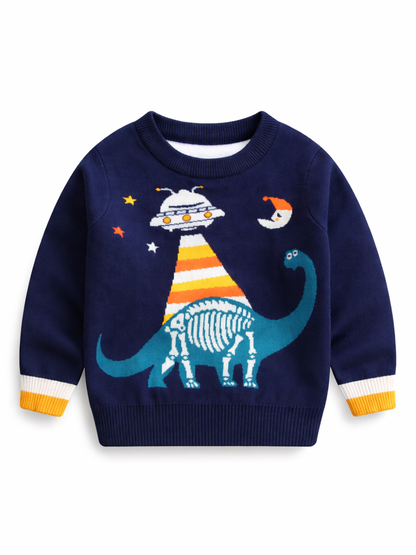 ネイビーのキッズ用長袖ニットセーター。フロントにUFOの光に照らされた恐竜と骨格モチーフ、星と三日月のカラフルなデザイン。リブ仕様のクルーネックと袖口。
