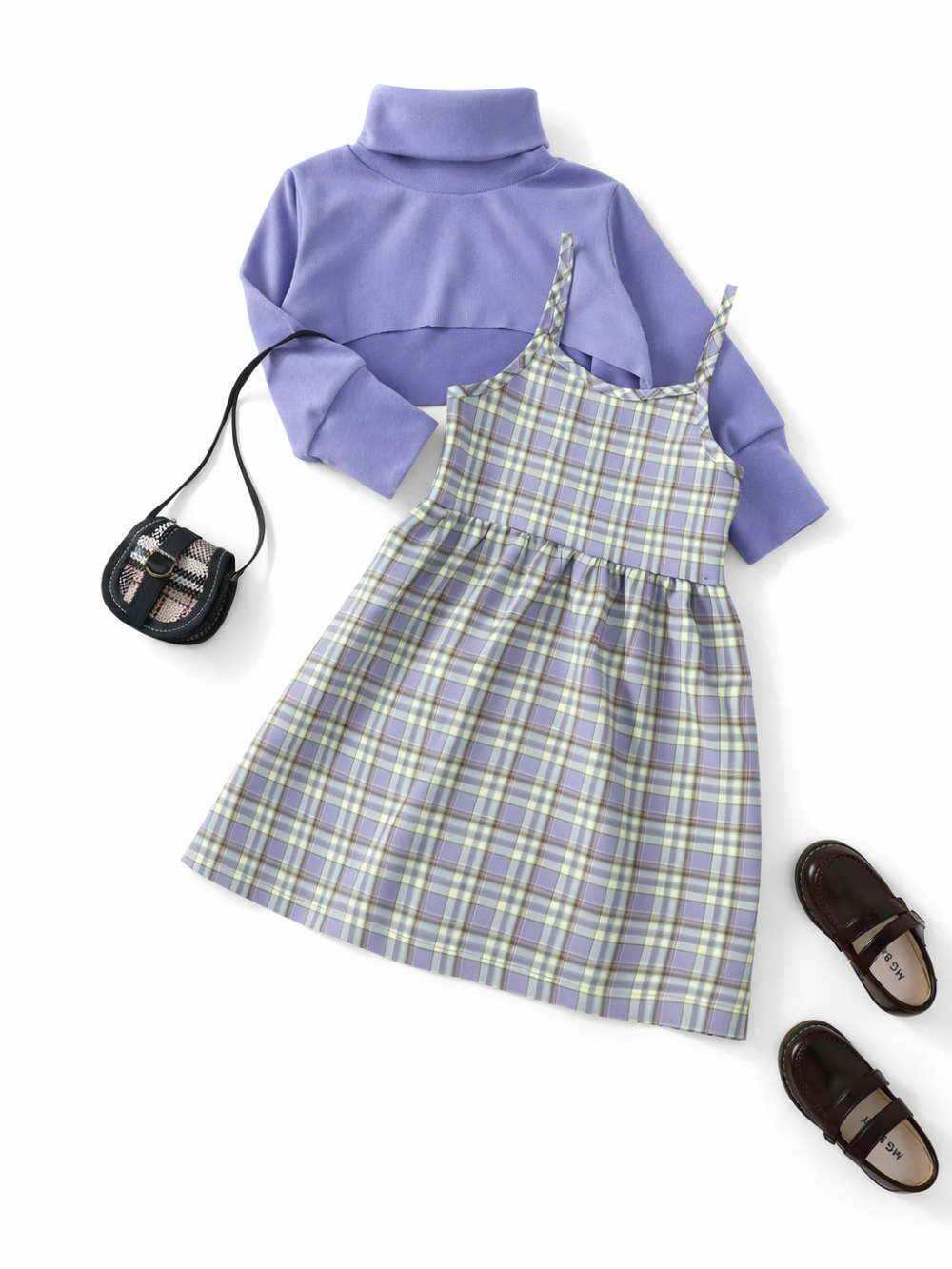 ラベンダー色のタートルネック長袖トップスと、紫×グレー系チェック柄のキャミソールワンピースの女の子用2点セット。

